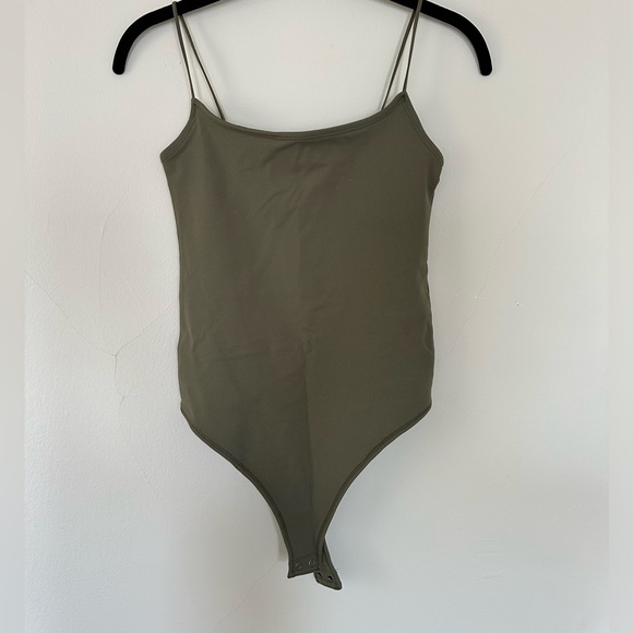 Abercrombie & Fitch Olive Green Bodysuit - Picture 1 of 3